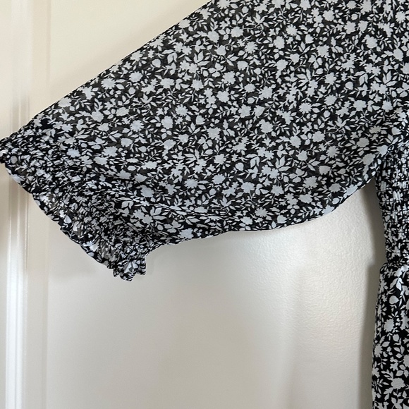 Torrid Rouched Square Neck Blouse - Picture 3 of 3